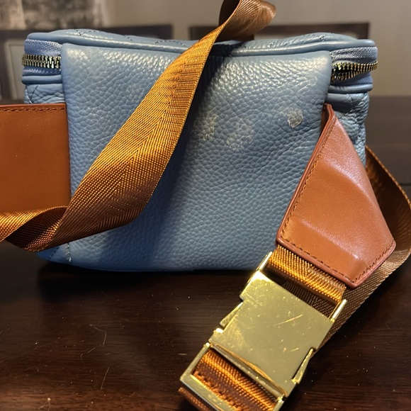 Fanny pack, Mint Condition - Picture 3 of 3